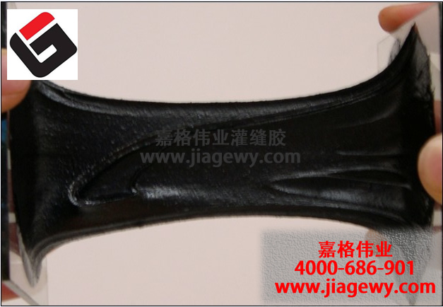 為您解疑:這么多道路密封膠廠家的材料怎么冬天都會(huì)裂開(kāi)呢？